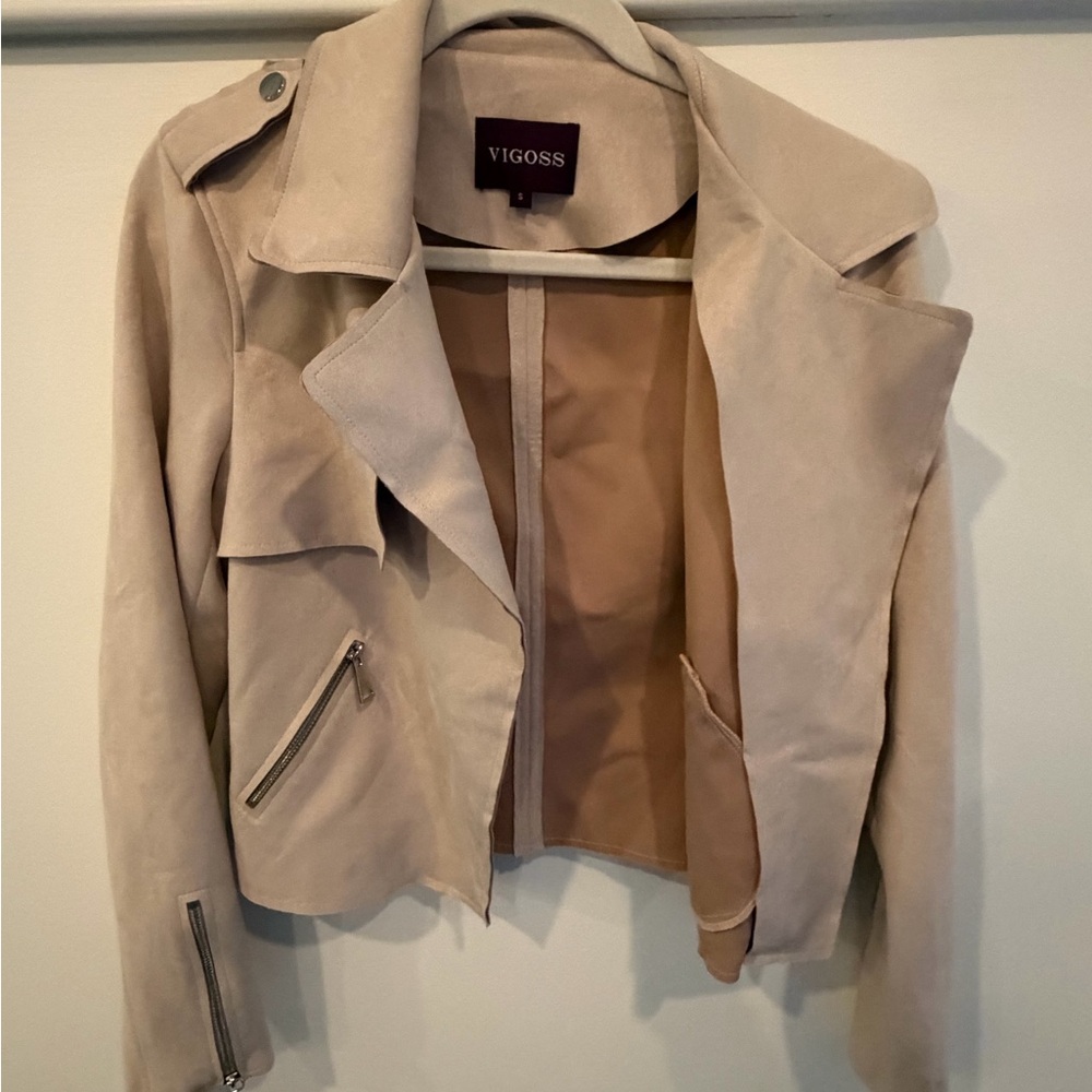 Vigoss Women's Pinky Tan Suede Jacket